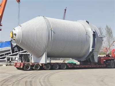 Reaktor i rustfritt stål